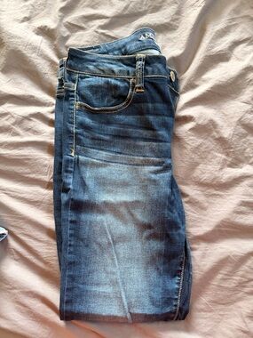 American Eagle Outfitters Women's Dark Blue Skinny Jeans